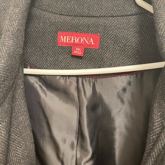 Mens coat - Picture 2 of 4